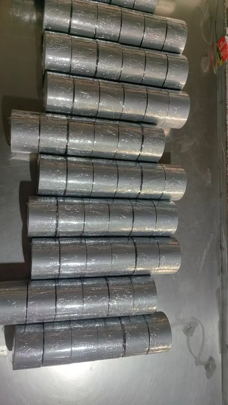 Méthode d'emballage avec du ruban isolant