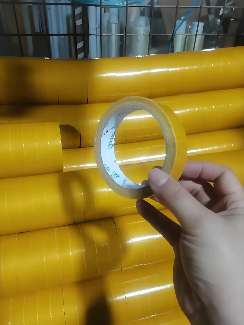 Types de ruban adhésif double face transparent